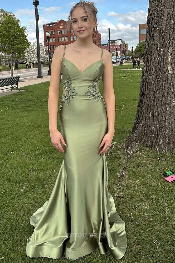 Mermaid Spaghetti Straps V Neck Appliques Long formal dresses Bridesmaid Dresses evening gown Prom Dress